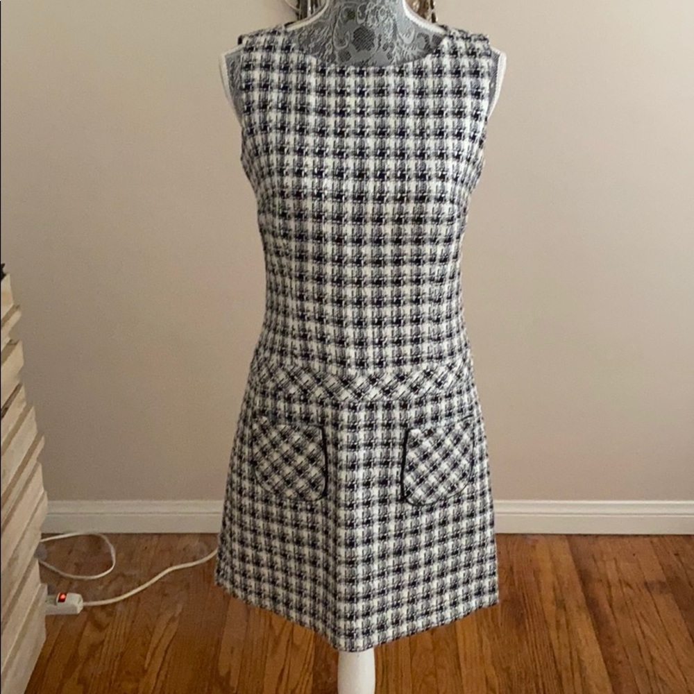 Black and white drop waist sleeveless dress